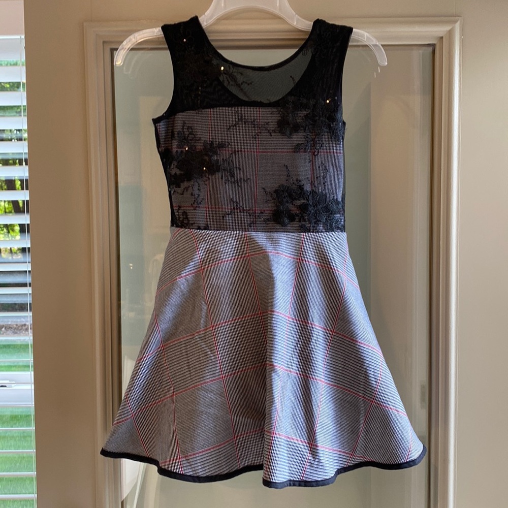 Girl’s Dress!!